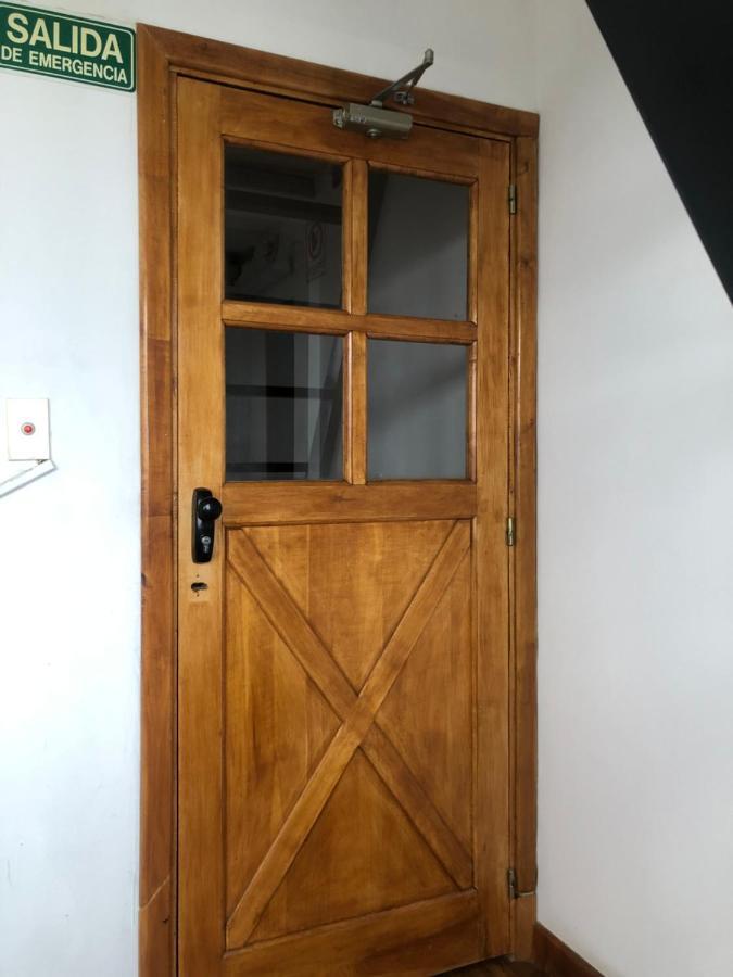 Posada Del Pinguino Ушуая Экстерьер фото