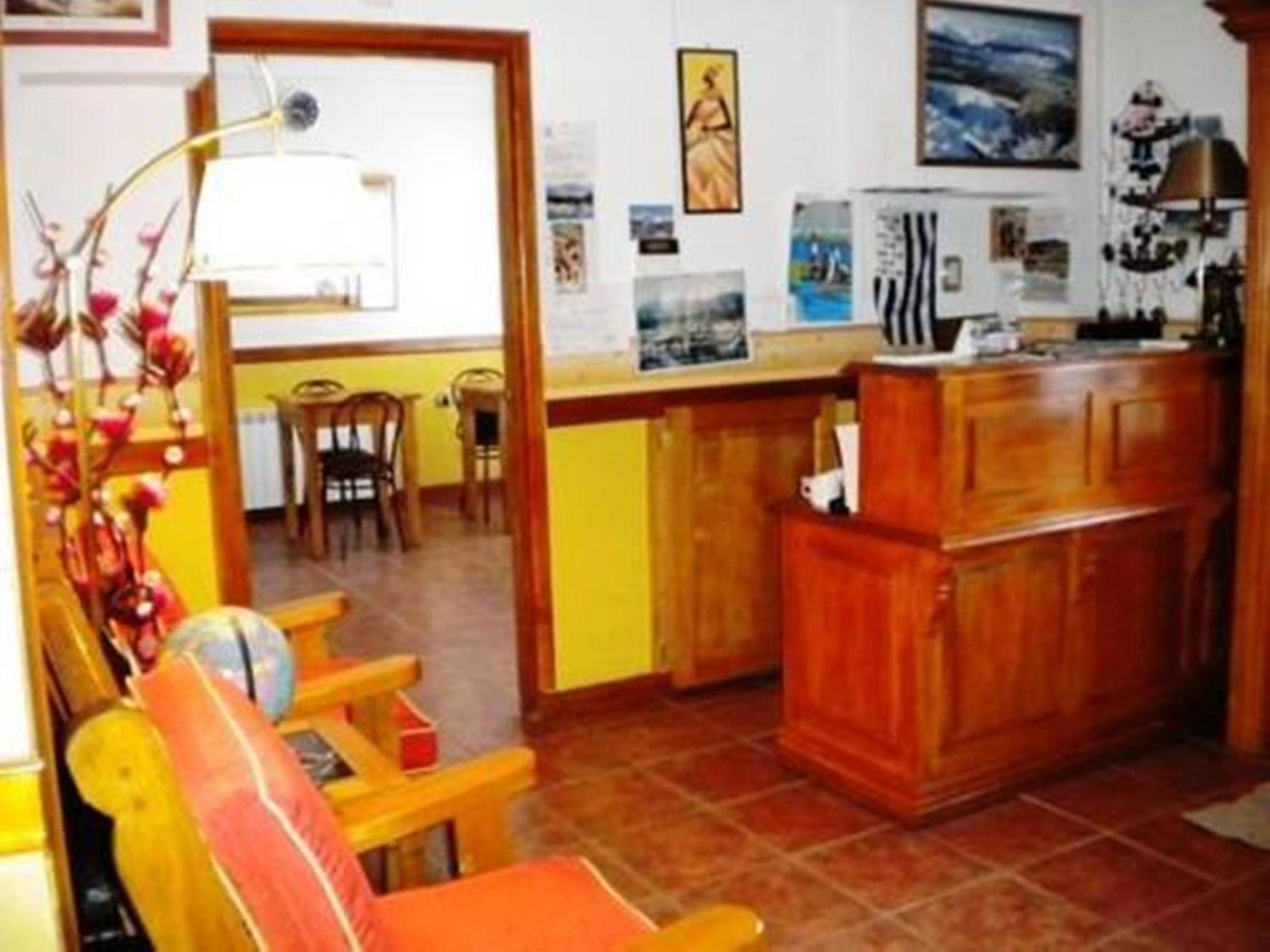 Posada Del Pinguino Ушуая Экстерьер фото